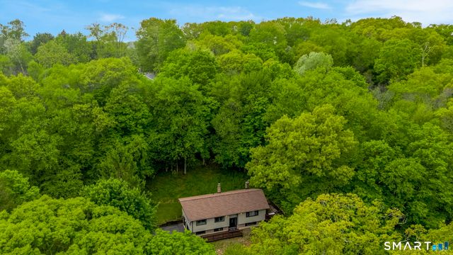 41 Elbow Hill Road, Brookfield, CT 06804