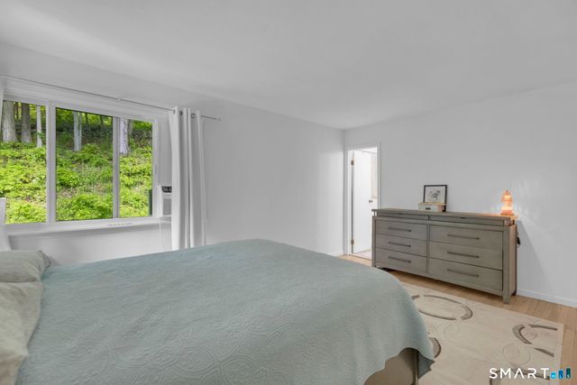 41 Elbow Hill Road, Brookfield, CT 06804