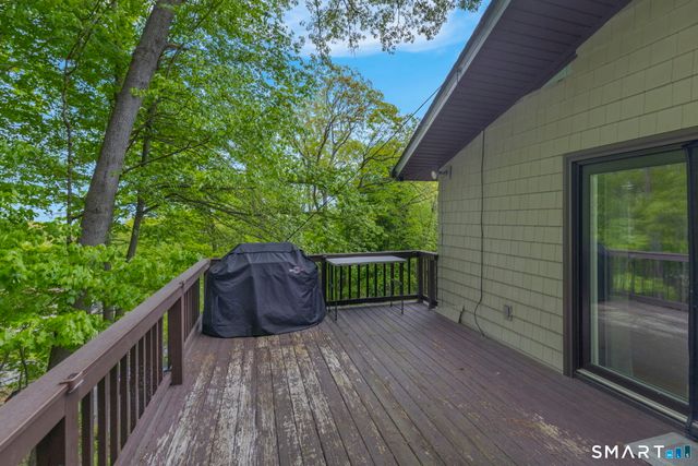 41 Elbow Hill Road, Brookfield, CT 06804