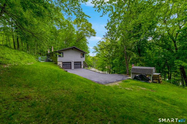 41 Elbow Hill Road, Brookfield, CT 06804
