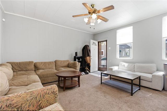 1813 Fox Way, South Side, PA 15203
