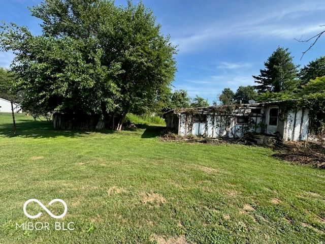 307 Henley Avenue, Carthage, IN 46115