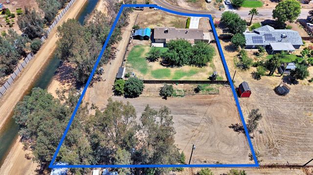 25410 Dawnridge Drive, Madera, CA 93638