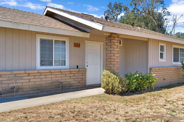 25410 Dawnridge Drive, Madera, CA 93638