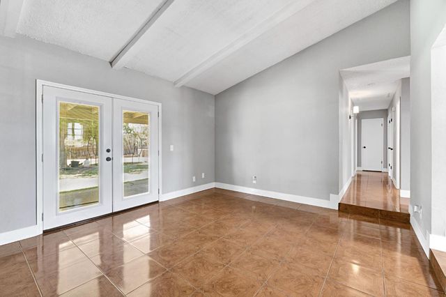 25410 Dawnridge Drive, Madera, CA 93638