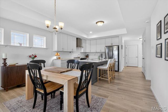 10 Muir Trail Court, Cottleville, MO 63304