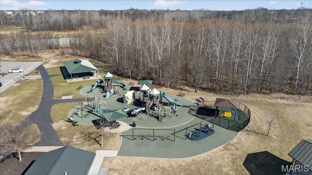 10 Muir Trail Court, Cottleville, MO 63304