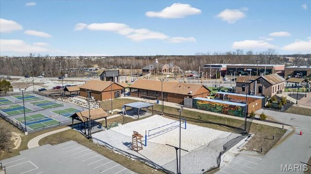 10 Muir Trail Court, Cottleville, MO 63304