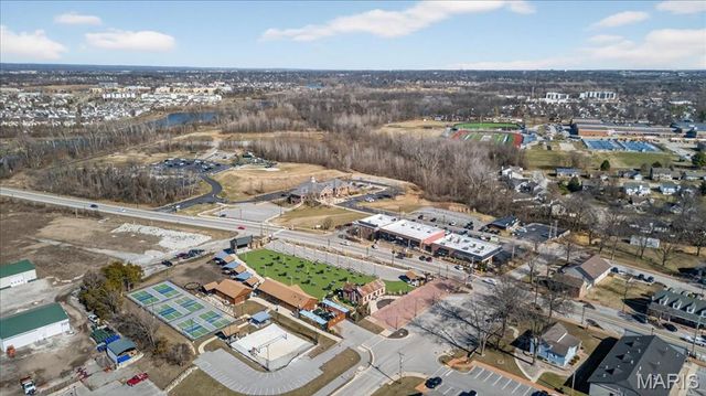 10 Muir Trail Court, Cottleville, MO 63304