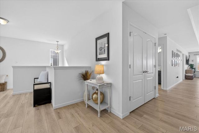 10 Muir Trail Court, Cottleville, MO 63304