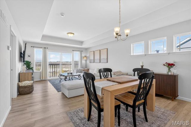 10 Muir Trail Court, Cottleville, MO 63304