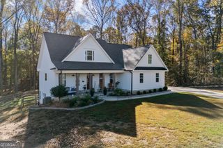 11 Bradley Road, Talking Rock, GA 30175