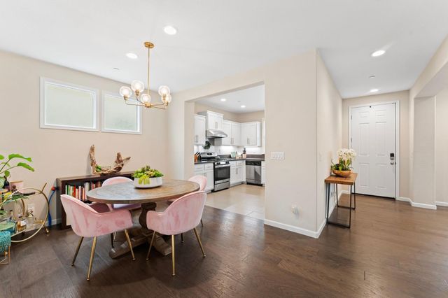 1738 Golden Poplar Ave, Sacramento, CA 95834