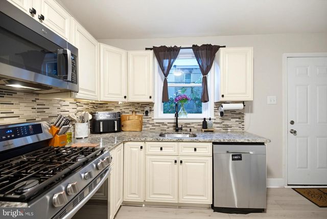 715 EMILY ST, Philadelphia, PA 19148