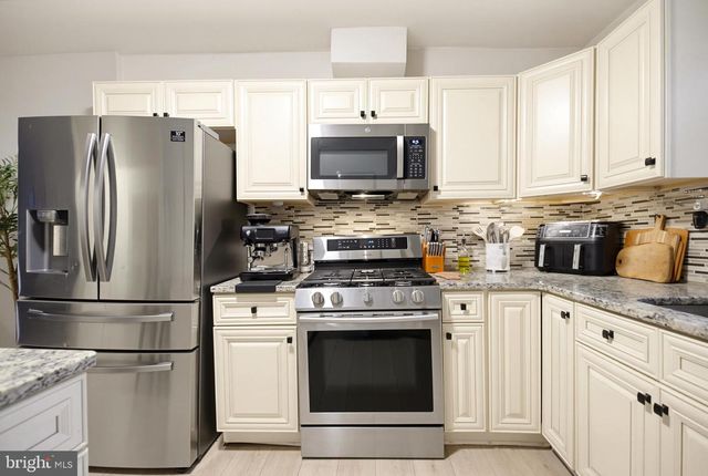 715 EMILY ST, Philadelphia, PA 19148