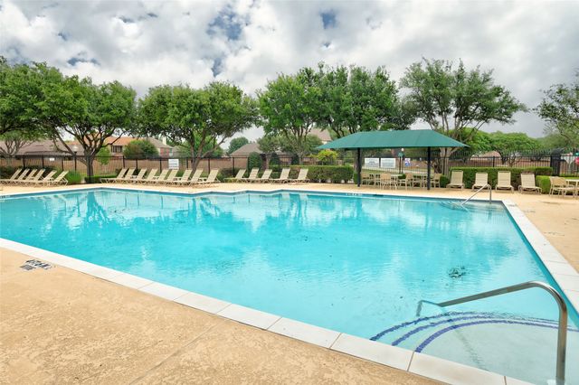 5729 Pebble Ridge Drive, Mckinney, TX 75070