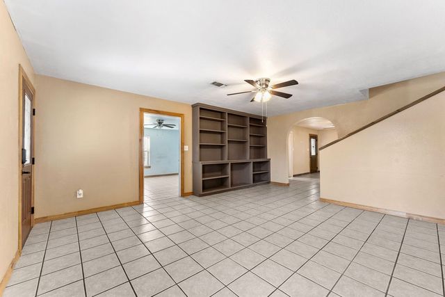 4512 W County Rd 114, Midland, TX 79706