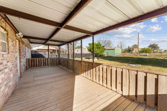 4512 W County Rd 114, Midland, TX 79706