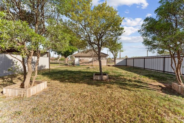 4512 W County Rd 114, Midland, TX 79706