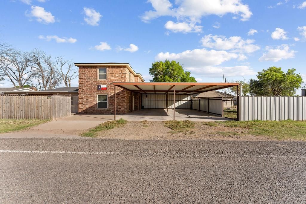 4512 W County Rd 114, Midland, TX 79706