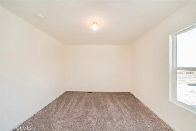 12550 Main 151, Hesperia, CA 92345
