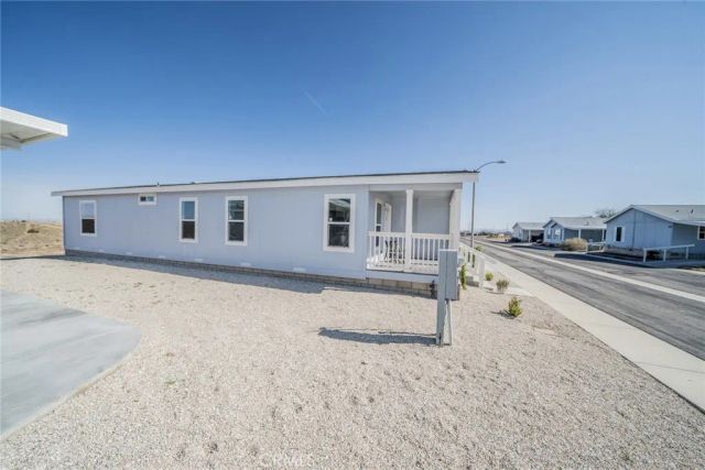 12550 Main 151, Hesperia, CA 92345