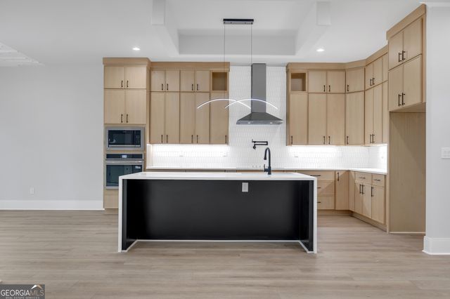 70 Grassy Springs Court, Oxford, GA 30054