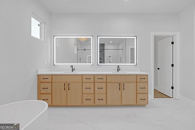 70 Grassy Springs Court, Oxford, GA 30054