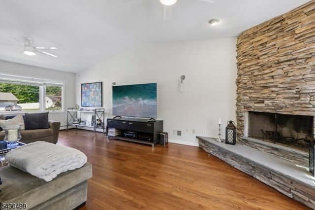 20 Normandy Rd, Montville Twp., NJ 07058