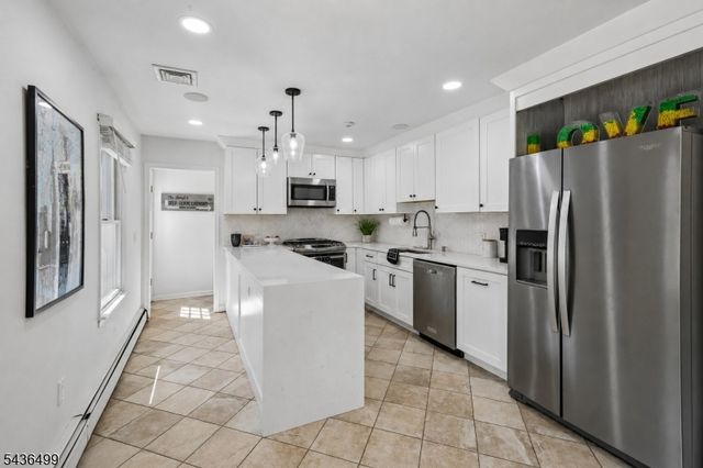 20 Normandy Rd, Montville Twp., NJ 07058
