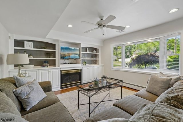 20 Normandy Rd, Montville Twp., NJ 07058