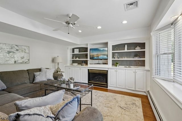 20 Normandy Rd, Montville Twp., NJ 07058