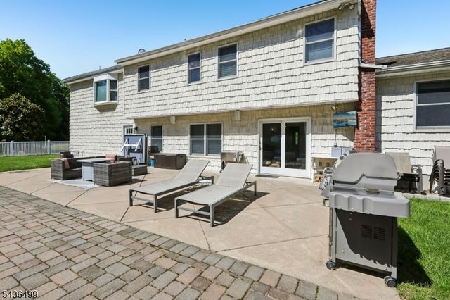 20 Normandy Rd, Montville Twp., NJ 07058
