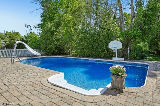 20 Normandy Rd, Montville Twp., NJ 07058