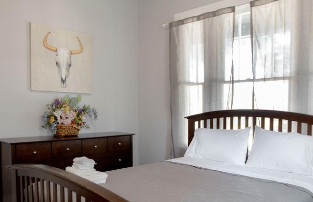 1911 34th Street, Galveston, TX 77550