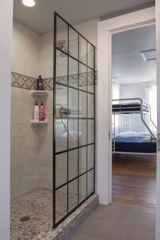 1911 34th Street, Galveston, TX 77550