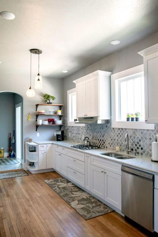 1911 34th Street, Galveston, TX 77550