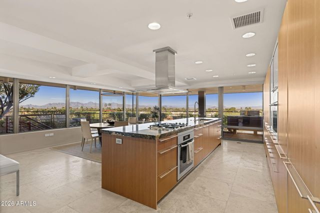 7167 E RANCHO VISTA Drive 6004, Scottsdale, AZ 85251