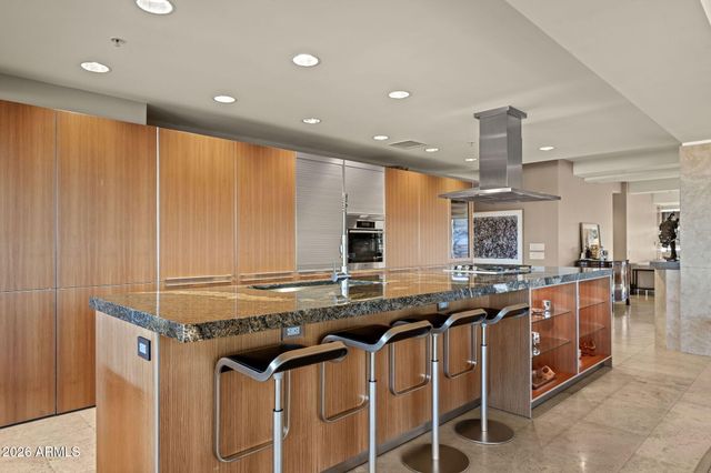 7167 E RANCHO VISTA Drive 6004, Scottsdale, AZ 85251