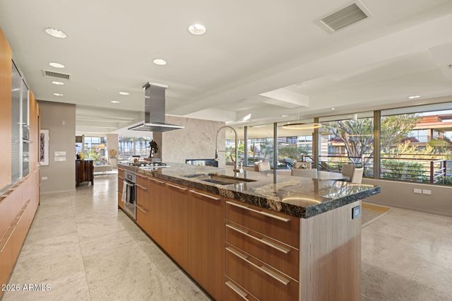 7167 E RANCHO VISTA Drive 6004, Scottsdale, AZ 85251