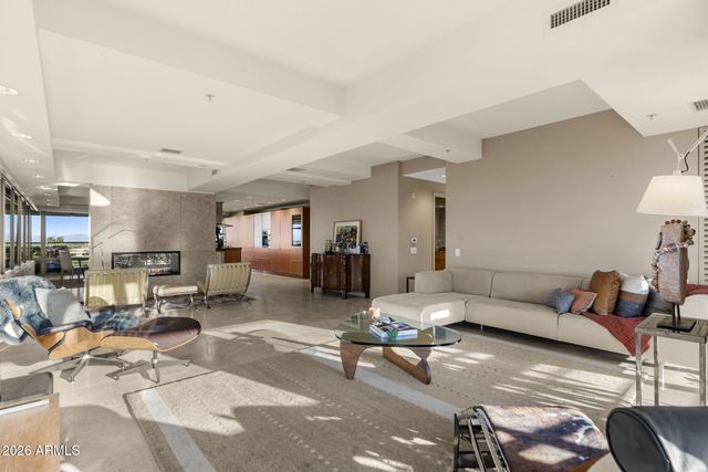 7167 E RANCHO VISTA Drive 6004, Scottsdale, AZ 85251