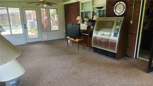 1806 Elmwood Drive, Clarksville, IN 47129