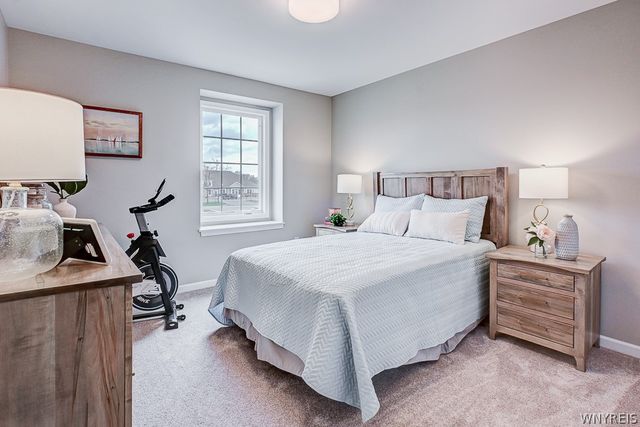 22 B Stonham Place 0302, Amherst, NY 14221