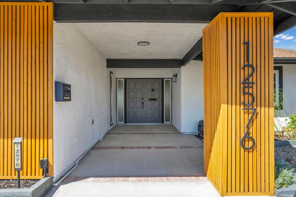 12576 Lomica Drive, San Diego, CA 92128 — photo 2