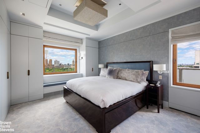 880 5TH Avenue PHA, New York City, NY 10021