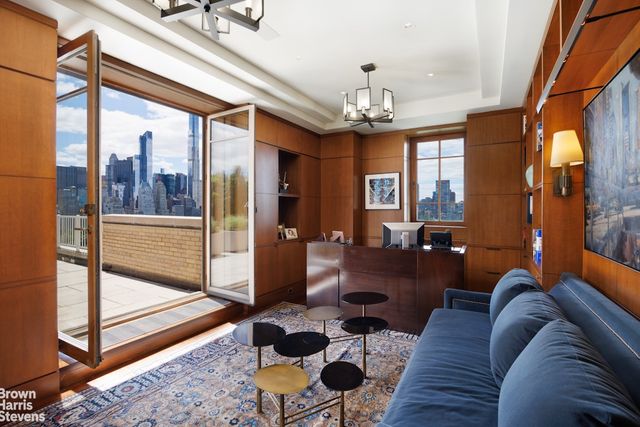 880 5TH Avenue PHA, New York City, NY 10021