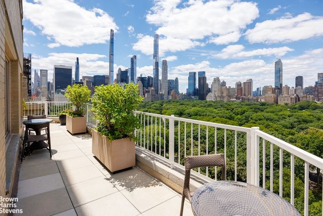 880 5TH Avenue PHA, New York City, NY 10021