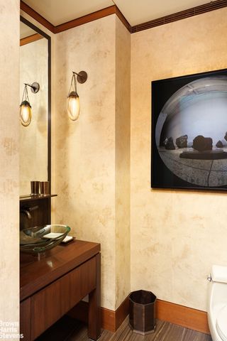880 5TH Avenue PHA, New York City, NY 10021