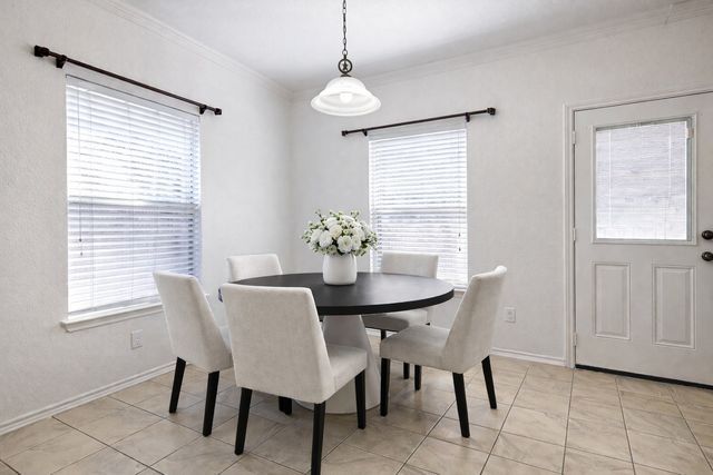 4404 Grassy Glen Drive, Fort Worth, TX 76244