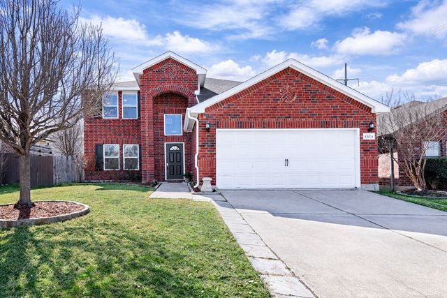 4404 Grassy Glen Drive, Fort Worth, TX 76244